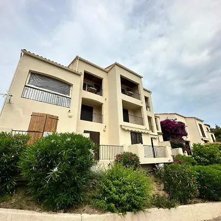 I Certali Residence, Boulevard Pierre Pasquini. Ile Rousse, Corsica Apartment *