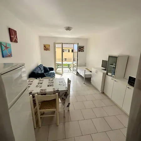 I Certali Residence, Boulevard Pierre Pasquini. Ile Rousse, Corsica * L'Ile-Rousse (Corsica)